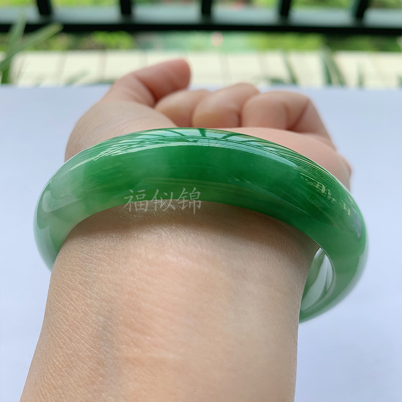 กำไลหยกน้ำแข็งจากเหมืองเก่า สี - Lighting บทวิจารณ์และราคา